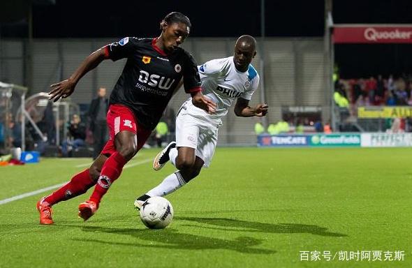 在前场的机 在前场的机