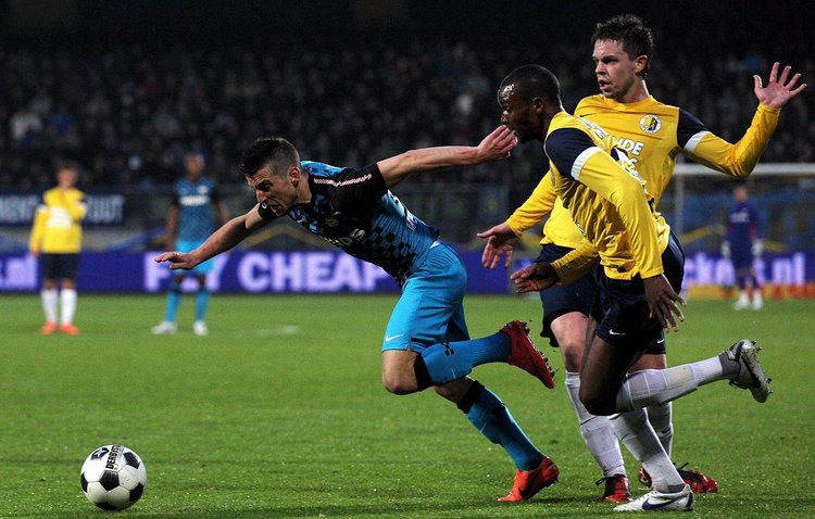 他们自己的 他们自己的